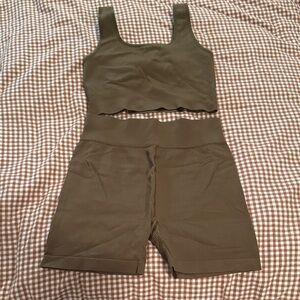 SO Olive Green Workout Set